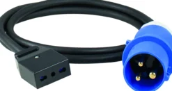 Adapterkabel 1,5 m CEE Stecker mit Spannungsanzeige auf italienische Steckdose Typ L , IP44