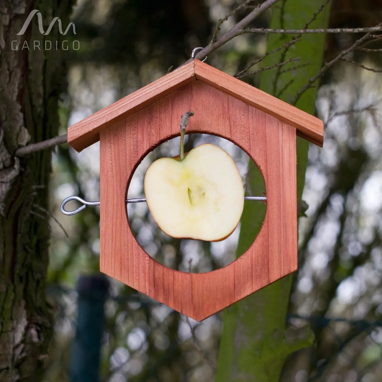 Apfel-Futterstation