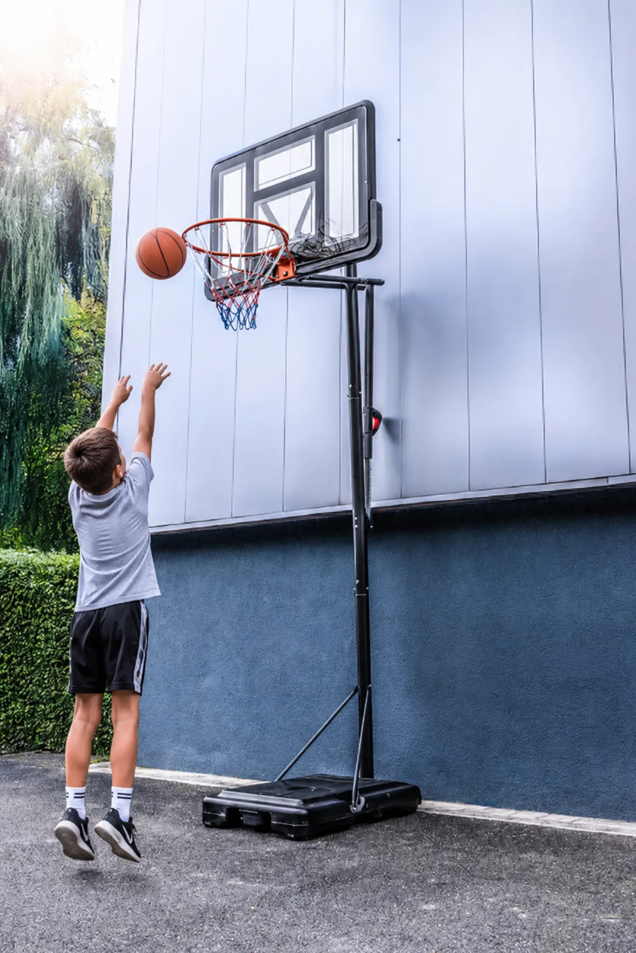 Basketballanlage mit Standfuß und Rollen 3m