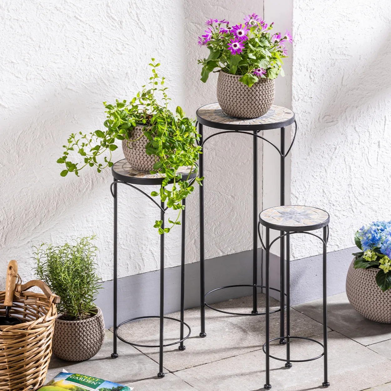 Blumenständer Set aus Metall, klein-mittel-groß - Schwarz