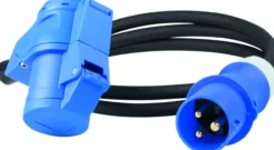 CEE Verlängerung 1,5 m Stecker Winkelkupplung, Außenbereich IP44