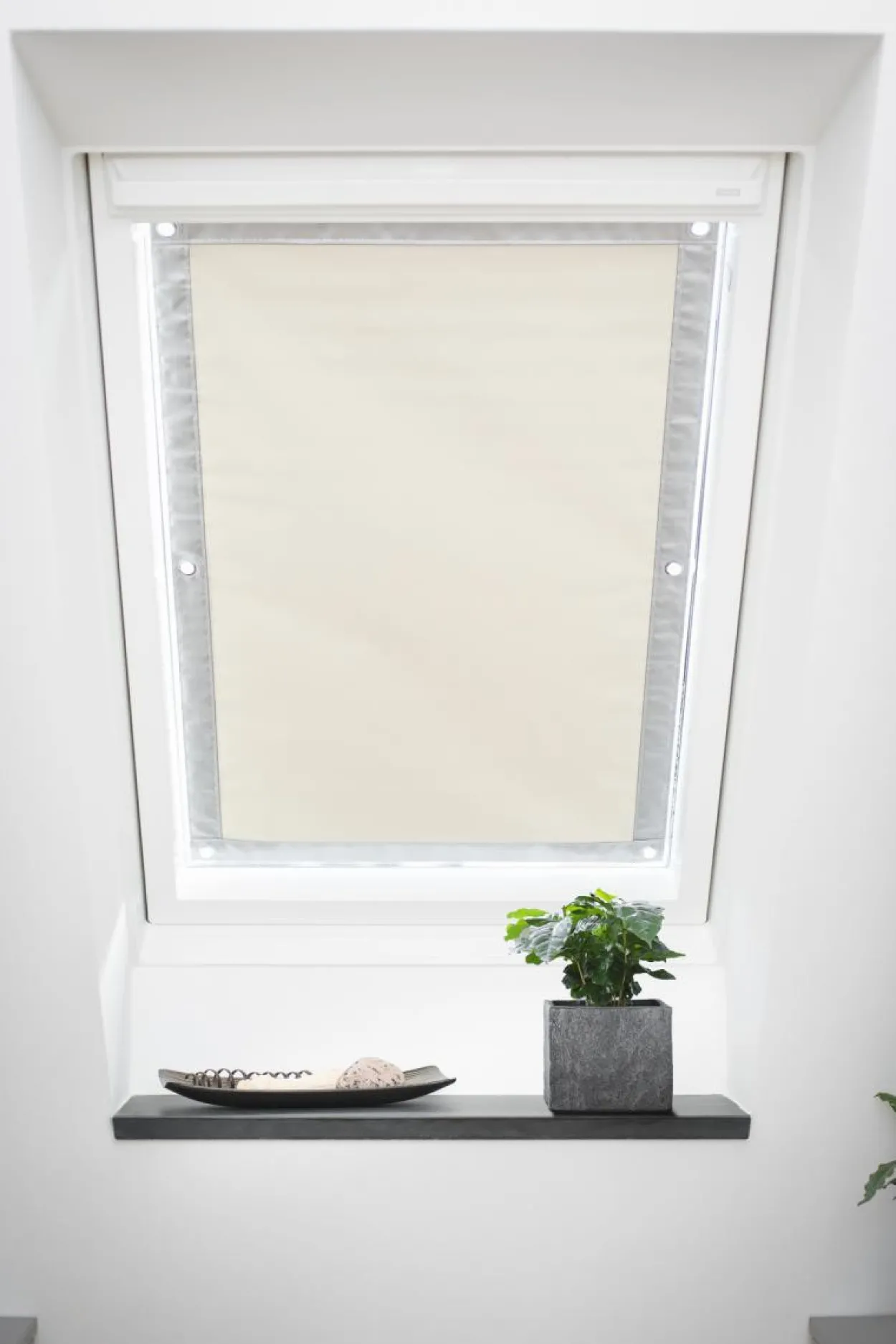 Dachfenster Sonnenschutz Haftfix, ohne Bohren, Verdunkelung, Beige, 59 cm x 113,5 cm (B x L)