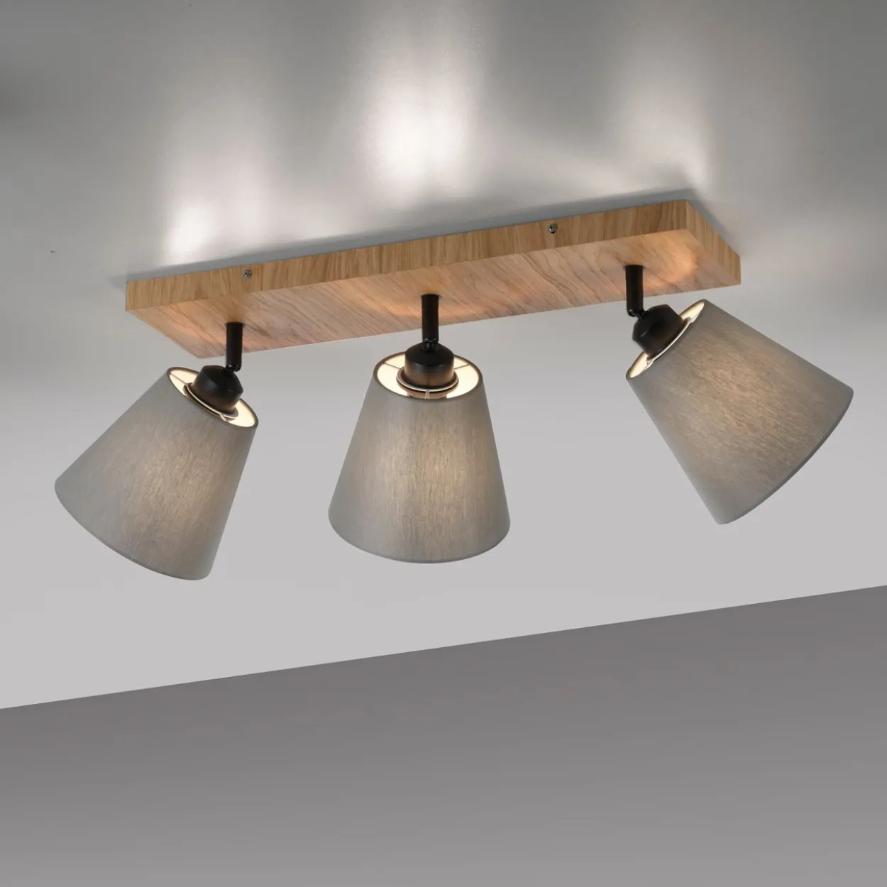 Deckenleuchte GREEN MICHEL, 3x E27/40Watt max., Holz-natur