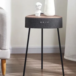 Drahtloser Lautsprecher Mesu im Tischdesign, schwarz mit Holzplatte