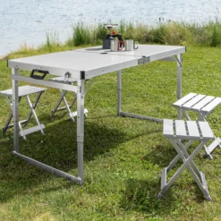 Faltbare Outdoor Campingtisch mit 4 Hocker