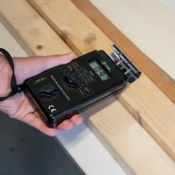 Feuchtemessgerät für Baustoffe und Holz PCE-WP24