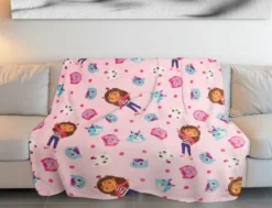 Gabby’s Dollhouse Kuscheldecke – Flanell 110×150 cm, Weich & Warm