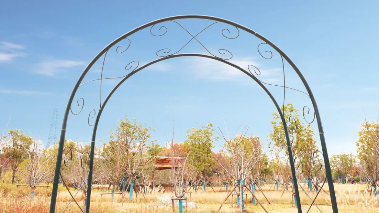 Gartenbogen aus Metall, ca. 110 x 39 x 230 cm