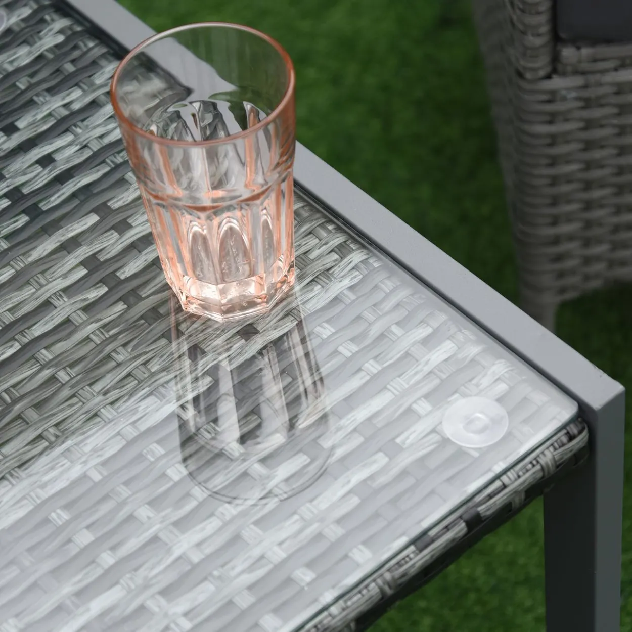Gartentisch Garten Beistelltisch Tisch Gartenmöbel Polyrattan Hartglas