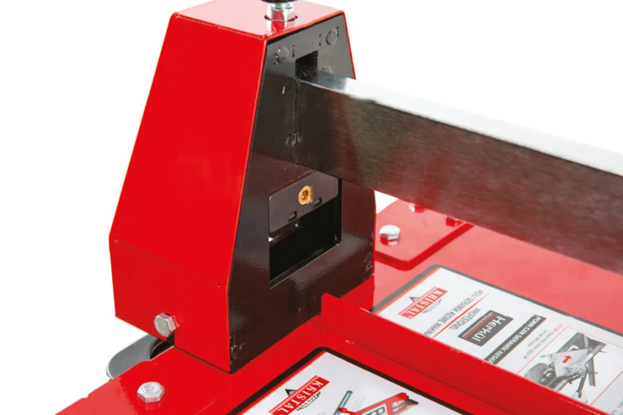 GigaCut 935mm mit Laser mit Klappfüßen