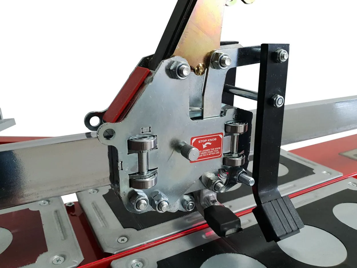 GigaCut 935mm mit Laser mit Klappfüßen