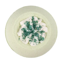 Handgefertigte Badebombe MY BATH mit Verzierung - Aloe Vera