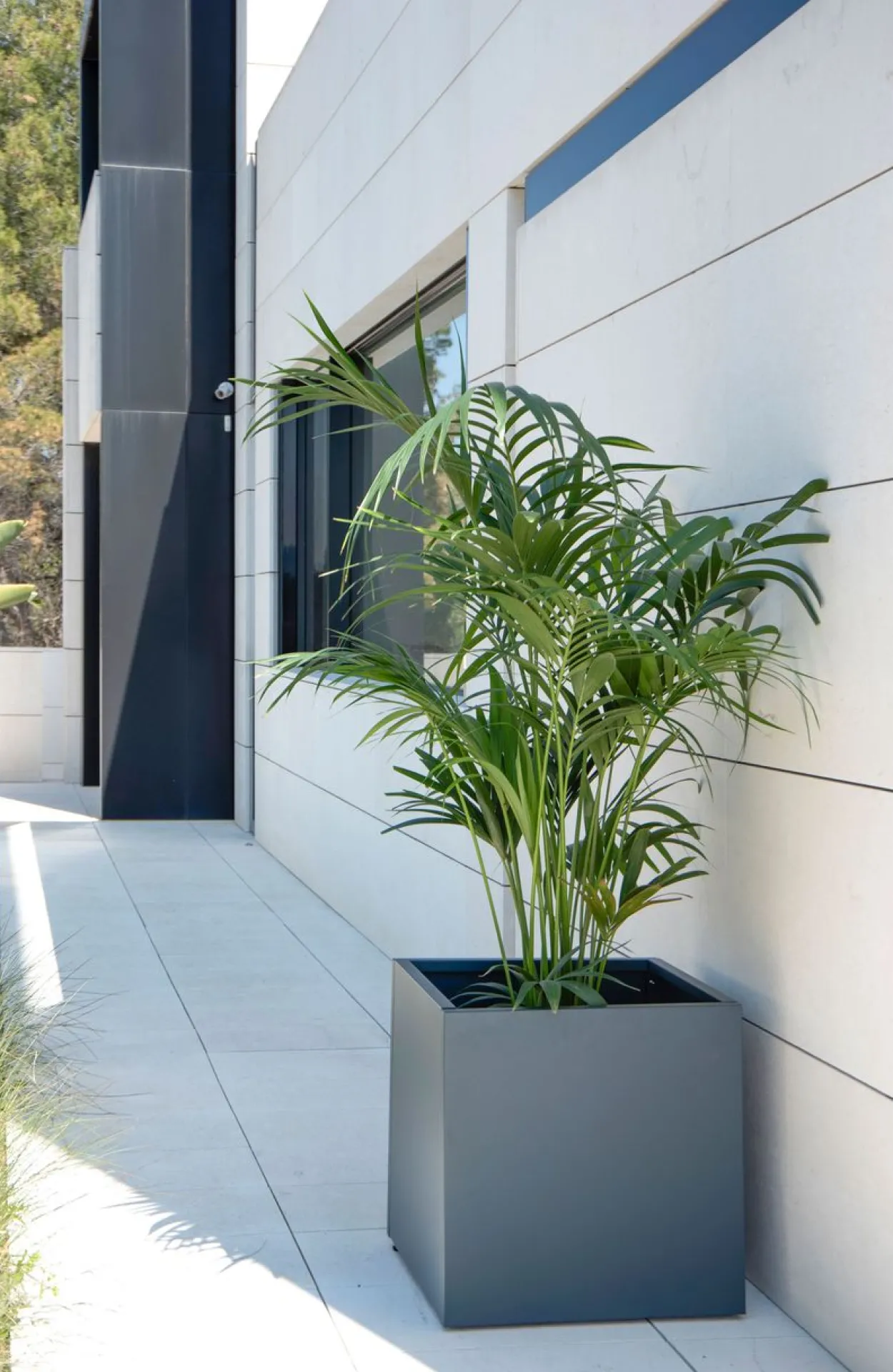 Herstera Garden Pflanzkasten 70x70x70 anthrazit