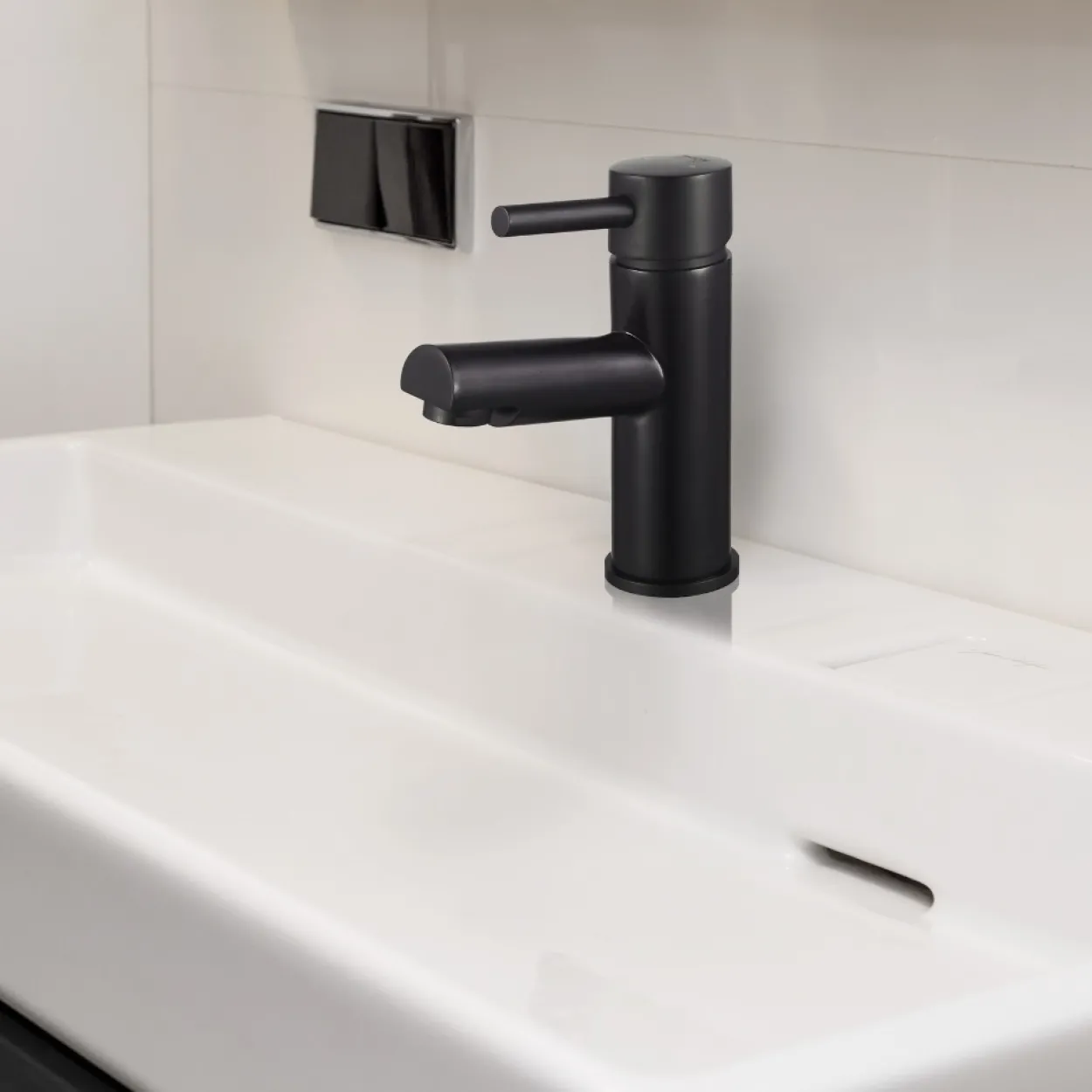 HOME DELUXE Waschtischarmatur FLOWY – Schwarz