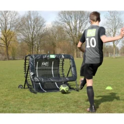 Kickback Fußball Rebounder 124x90cm