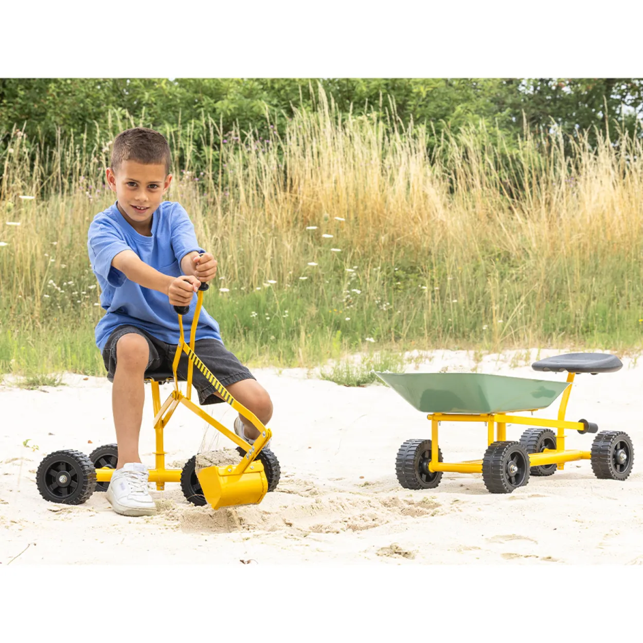 Kinder-Bagger mit Schaufel