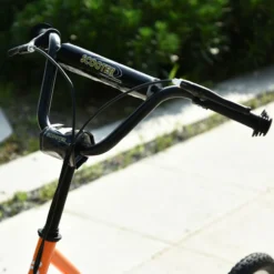 Kinderroller mit Luftreifen16/12 Zoll Orange
