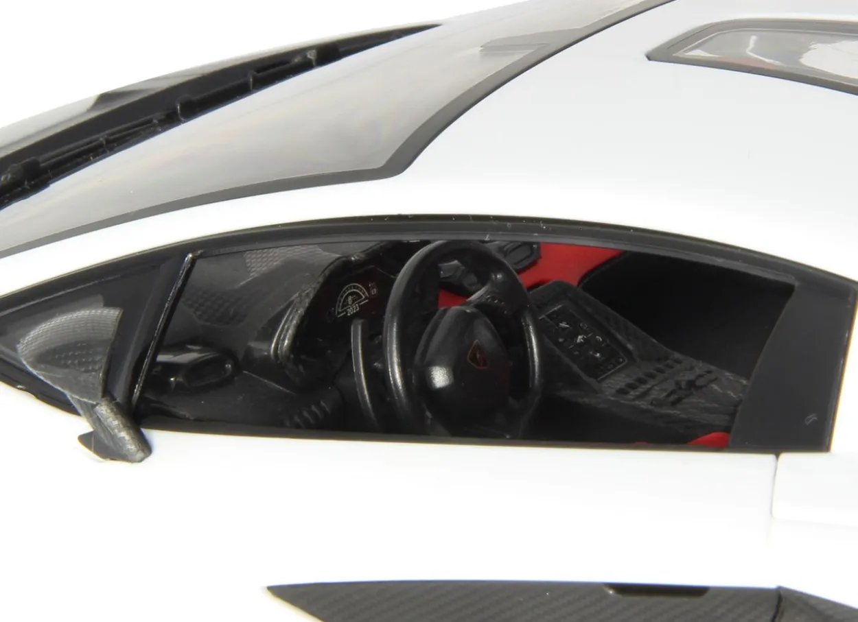 Lamborghini Countach LPI 800- 4 1:16 weiß 2,4GHz