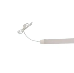 LED Feuchtraumleuchte mit Schalter und Stecker