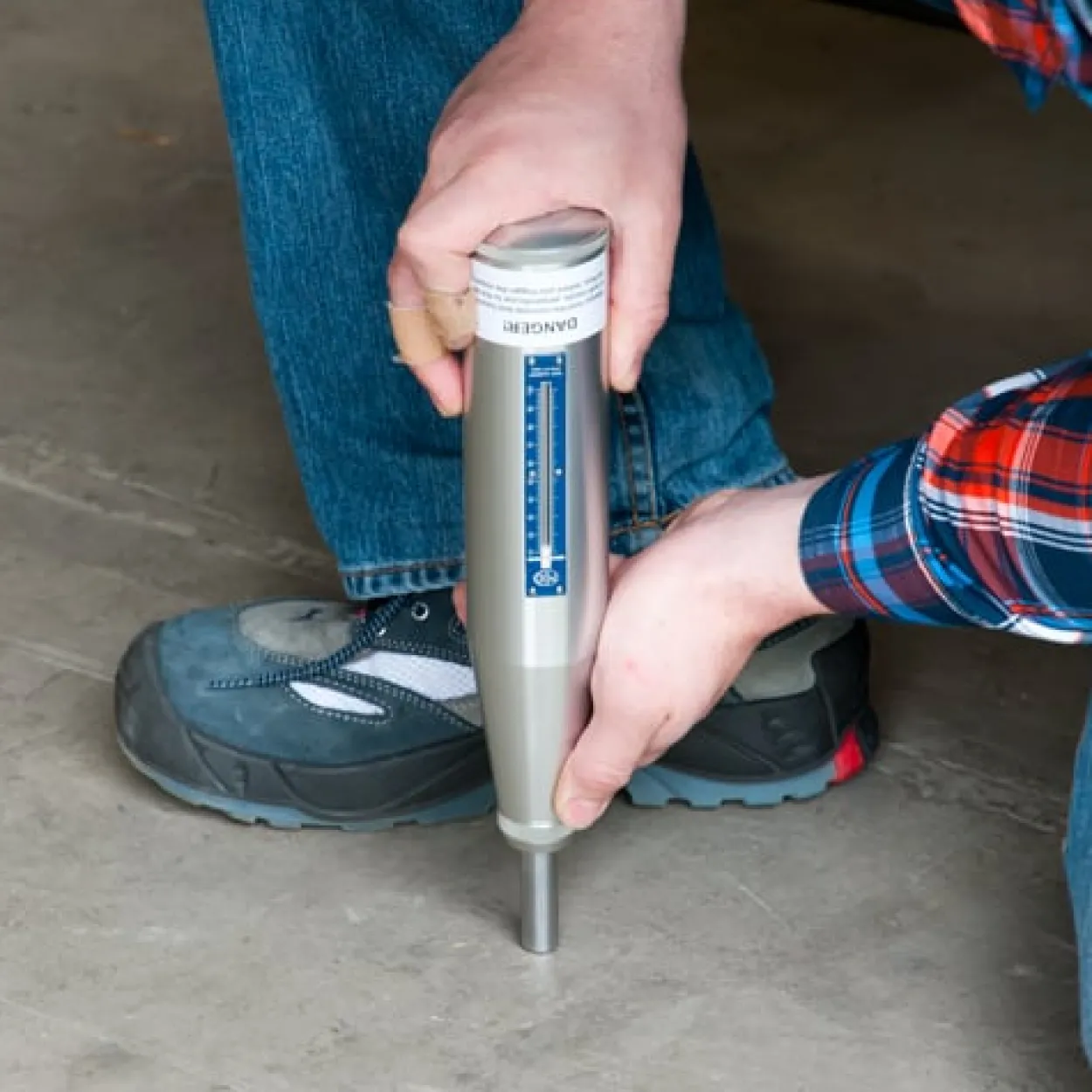 Low-Force-Betonprüfhammer PCE-HT-75