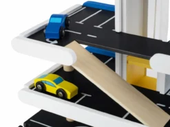 Michelin Parkhaus mit 3 Ebenen, Holz