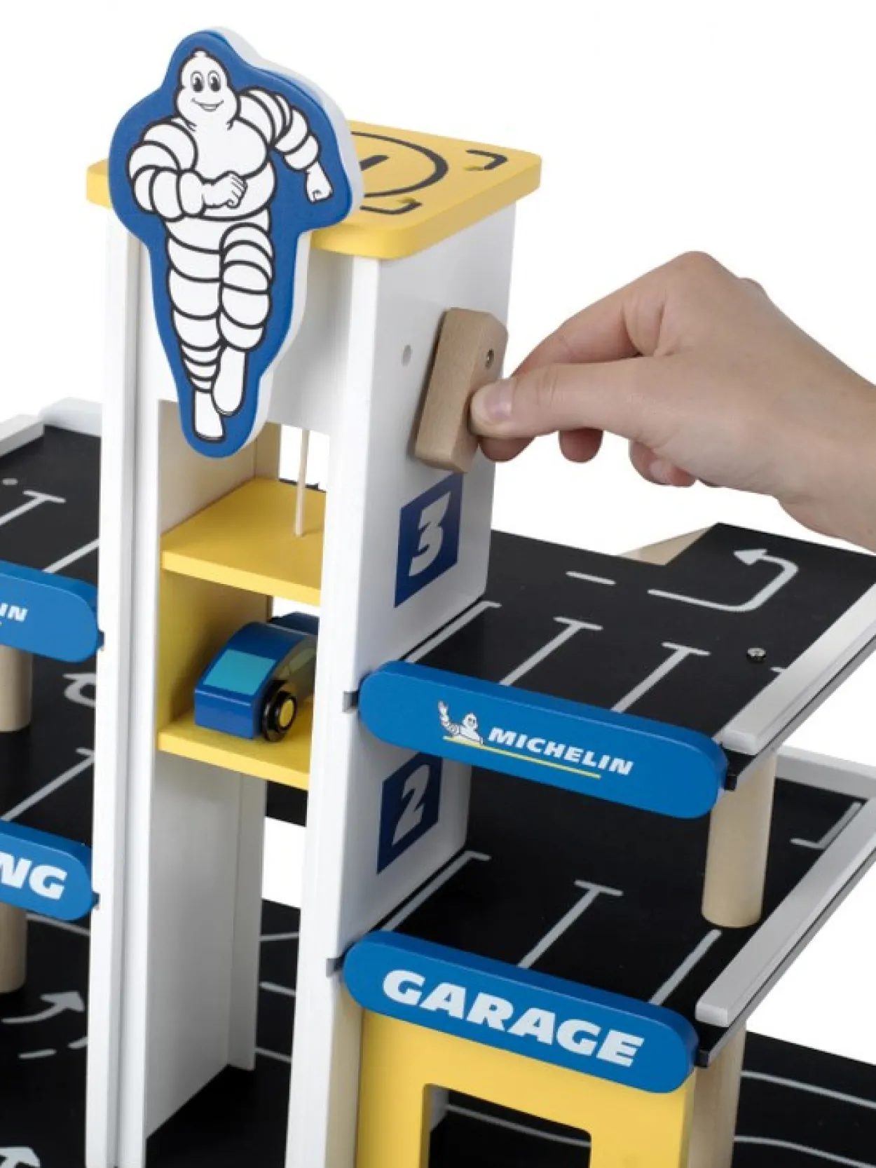 Michelin Parkhaus mit 3 Ebenen, Holz