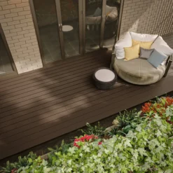 10m² WPC Terrassendiele mit Zubehör – Braun