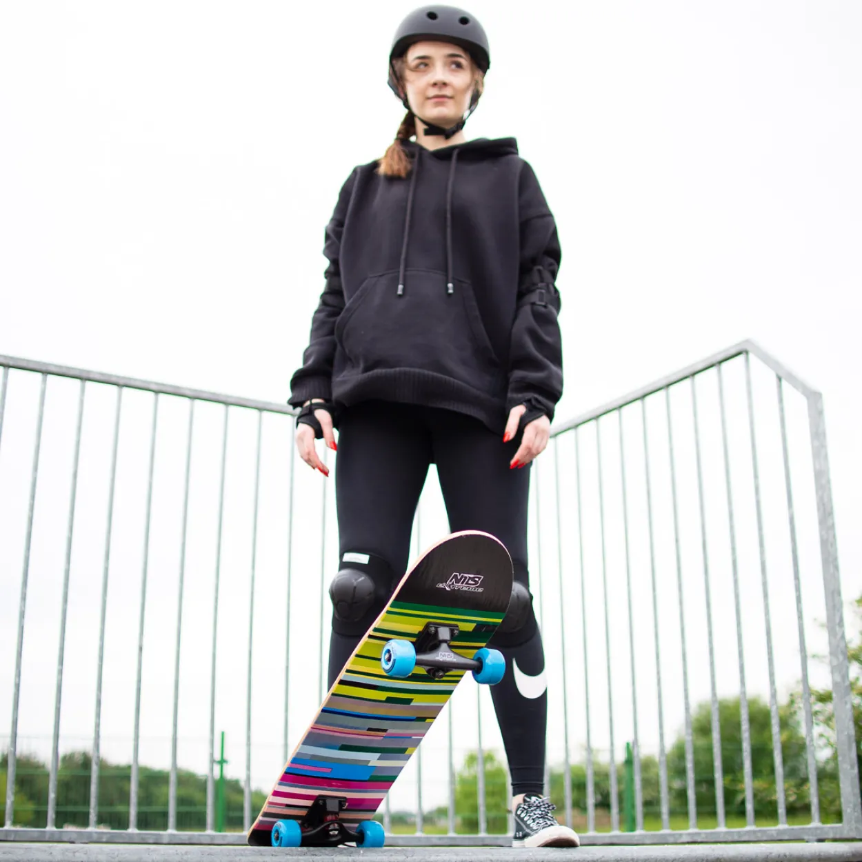 NILS Extreme CR3108SA Error Skateboard für Freizeit
