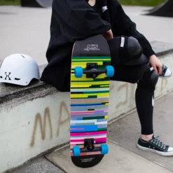 NILS Extreme CR3108SA Error Skateboard für Freizeit