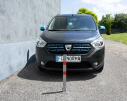 Parkpfosten Parkplatzsperre klappbar