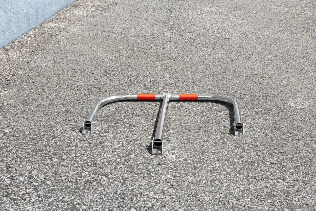 Parkplatzblockierer Parkplatzsperre klappbar