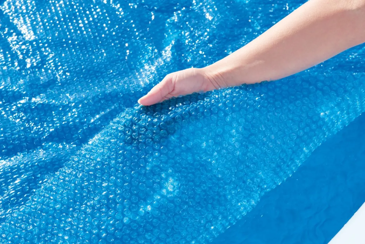 PE-Solarabdeckplane 703 x 336 cm, blau, eckig