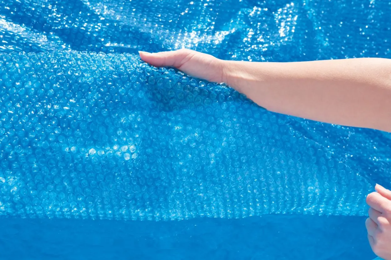 PE-Solarabdeckplane 703 x 336 cm, blau, eckig