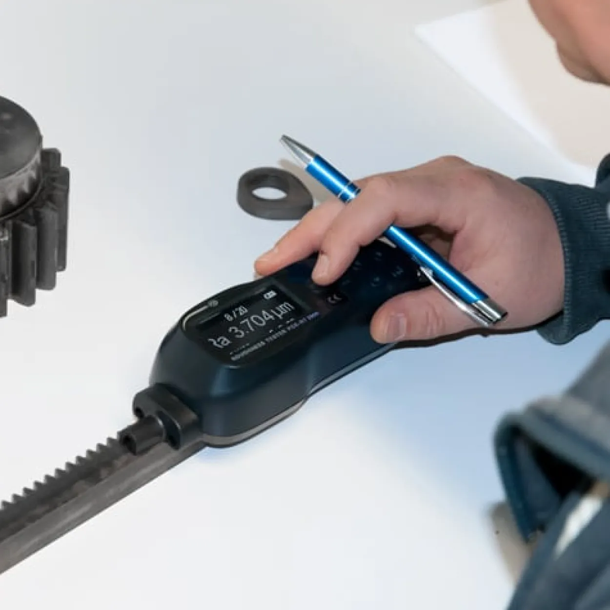 Rauhigkeitsmessgerät mit Bluetooth-Funktion PCE-RT 1200BT