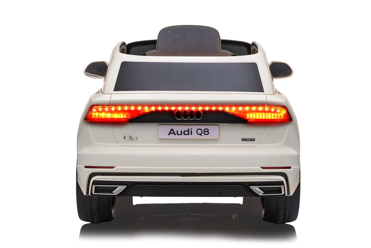 Ride-on Audi Q8 weiß 12V