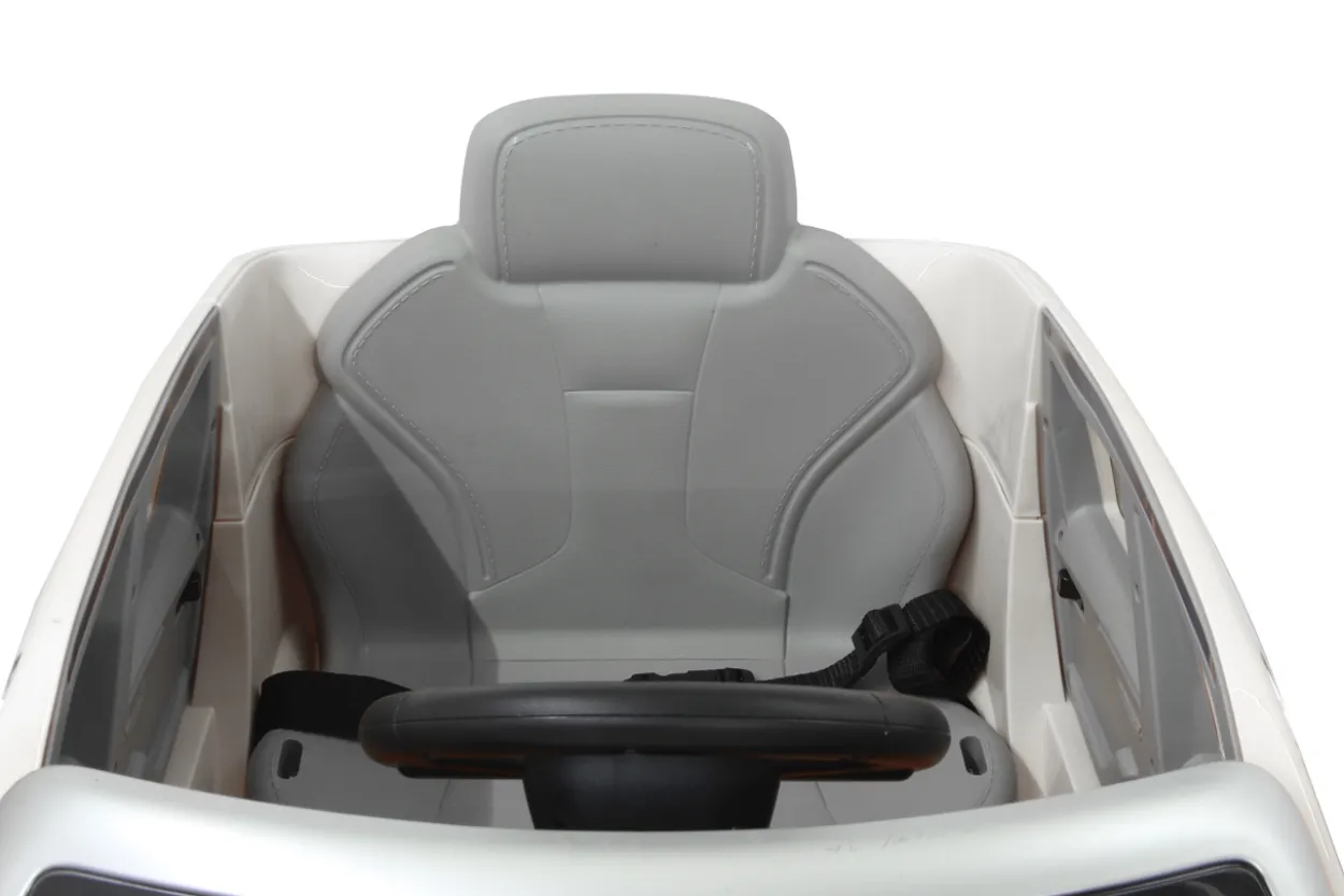 Ride-on Audi Q8 weiß 12V