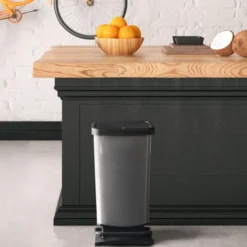 Rotho Paso Mülleimer 40l mit Pedal und Deckel, carbonmetallic