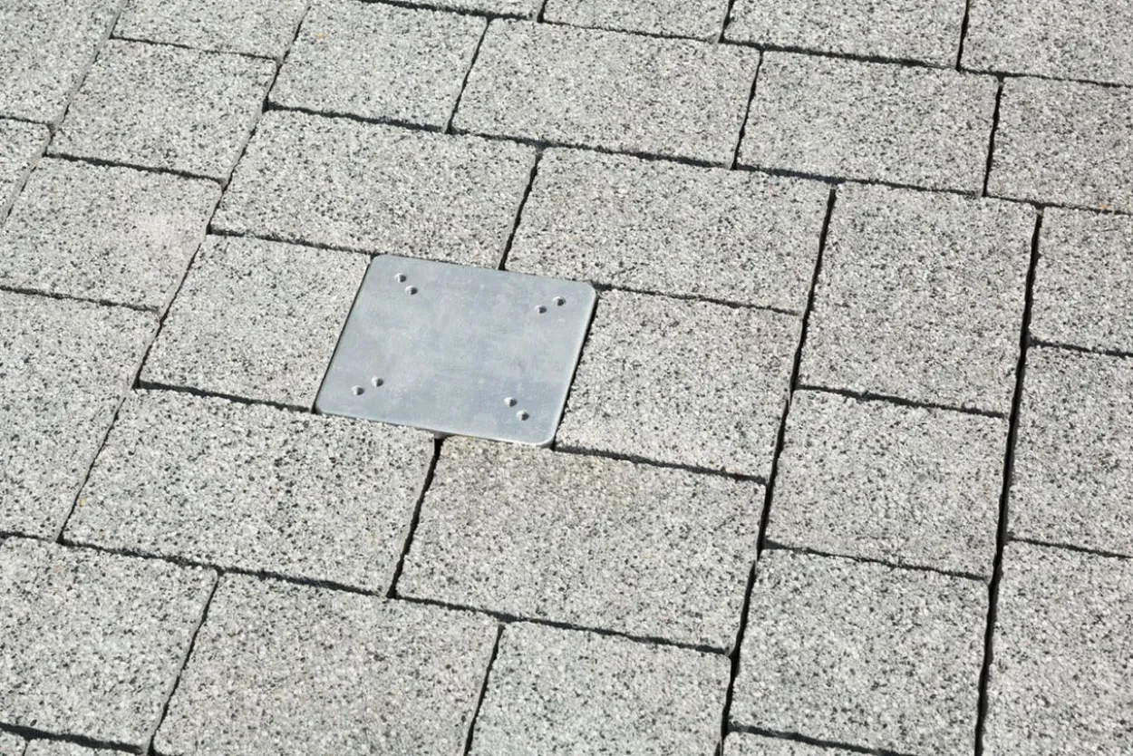 Schneider Universalbodenanker zum Einbetonieren