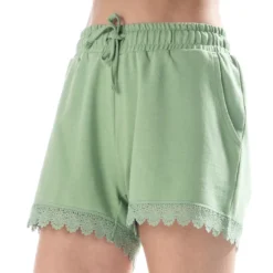 Shorty mit Häkelspitze
