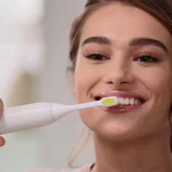 Silk'n Toothwave TW1PE1001 elektrische Zahnbürste in weiß Technologie gegen Verfärbungen & Zahnstein