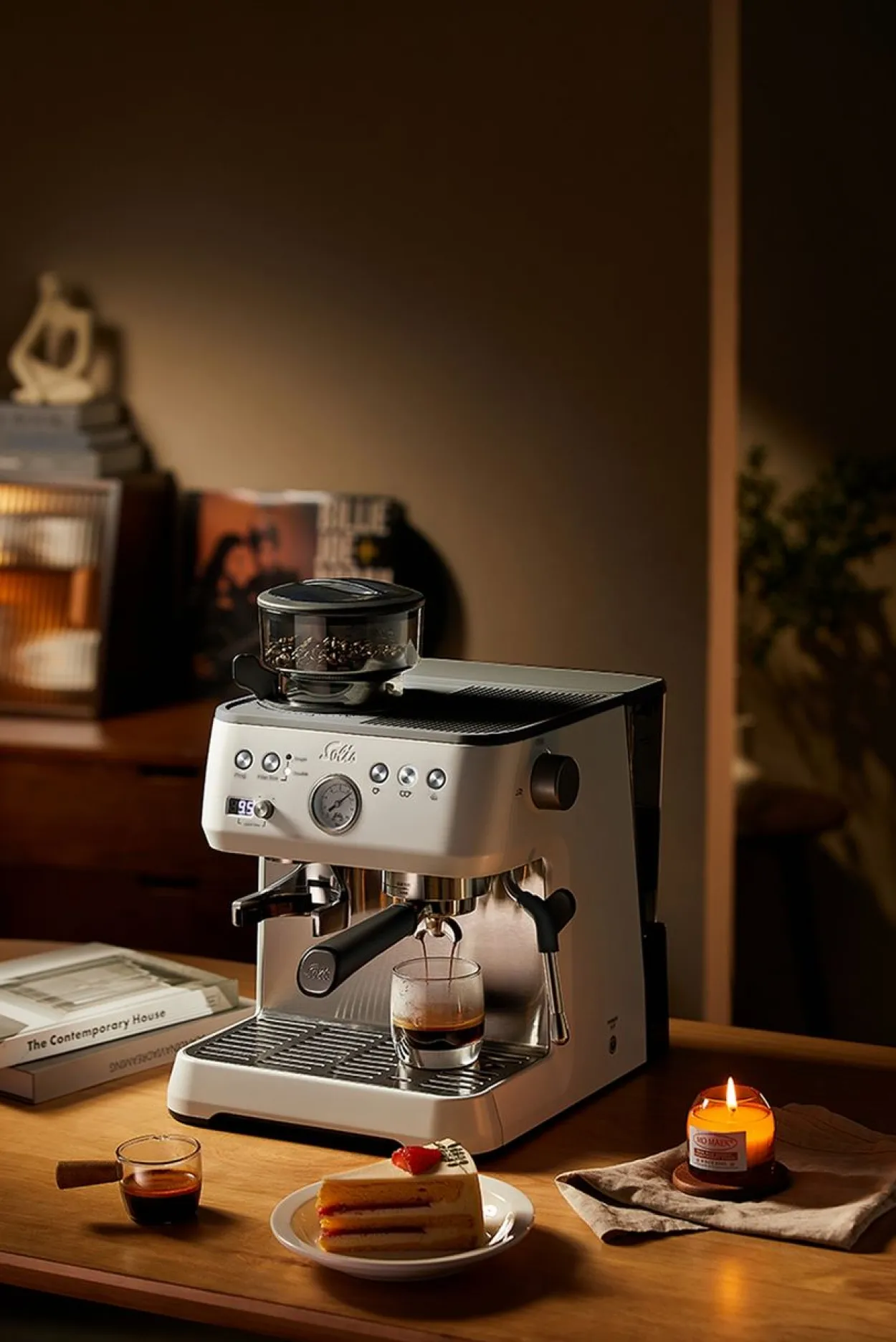 Solis Grind&Infuse PERFETTA (Typ 1019) Espressomaschine mit Mahlwerk + Milchaufschäumer