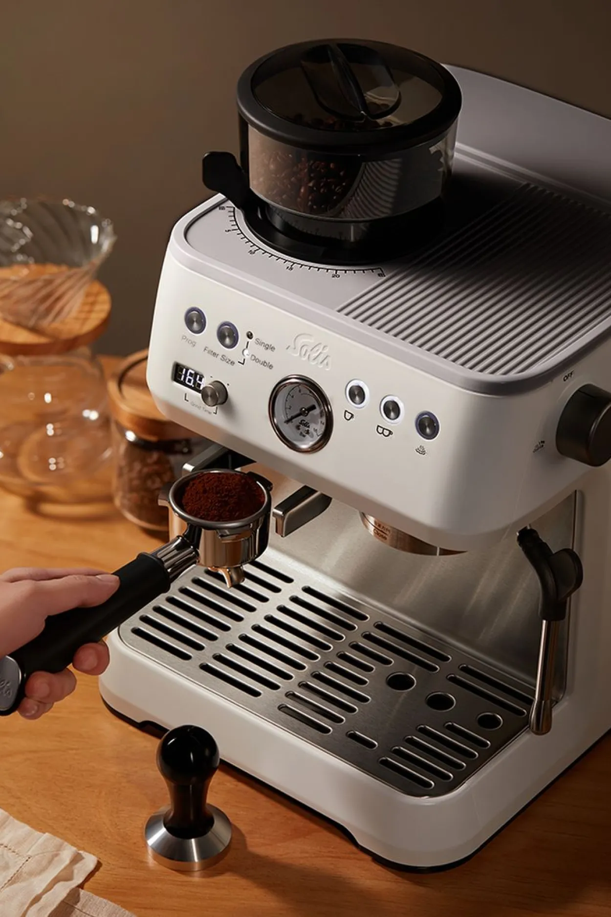 Solis Grind&Infuse PERFETTA (Typ 1019) Espressomaschine mit Mahlwerk + Milchaufschäumer