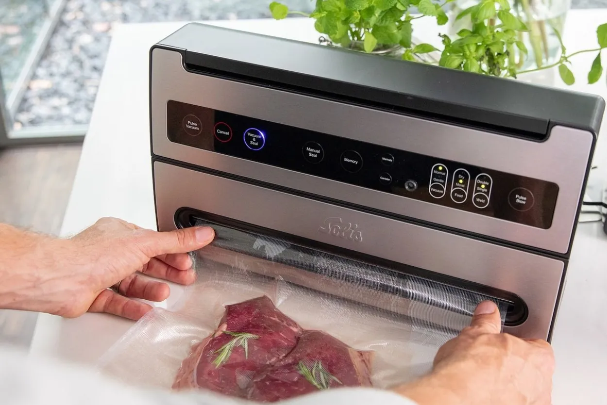 Solis VertiVac Plus (Typ 5703) All-in-One-Vakuumiergerät