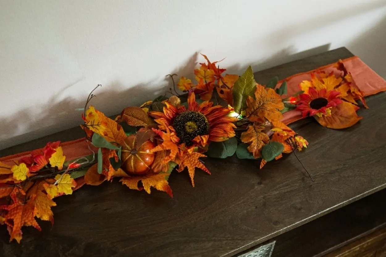 Tischläufer Herbst Blumen mit LED, aus Polyester