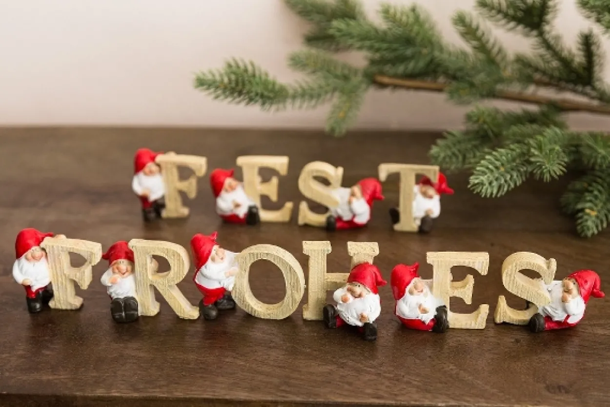 10tlg. Set Weihnachtsmänner'FROHES FEST',