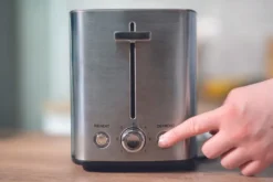 Toaster Tom