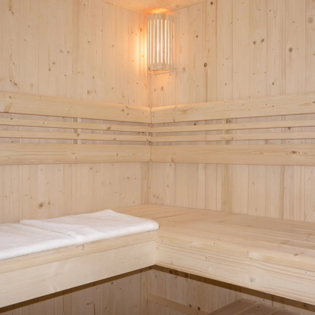 Traditionelle Sauna SHADOW - XL BIG