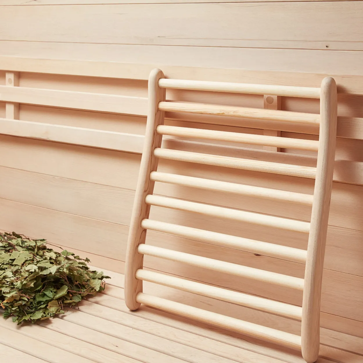 Traditionelle Sauna SKYLINE XL - 150 x 150 cm