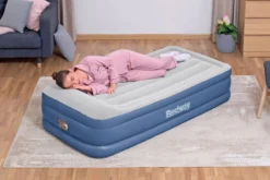 TriTech Single-Luftbett mit antimikrobieller Oberfläche & integrierter Elektropumpe 191 x 97 x 46 cm