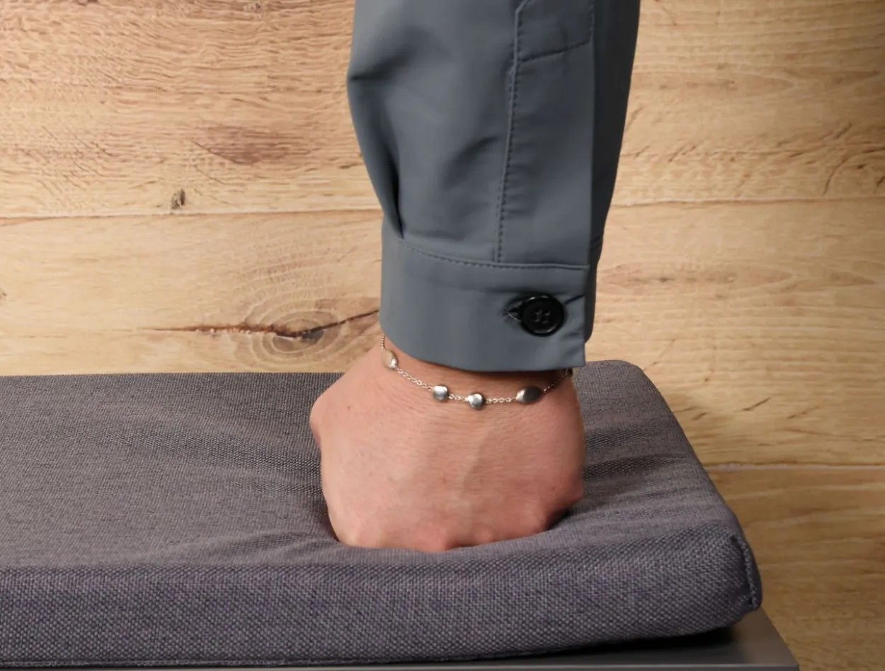 Universal-/ Schuhschrank mit Sitzkissen - Grau lackiert